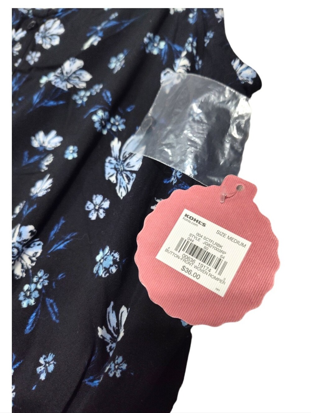 🆕️ SO Spaghetti Strap Romper Black- Blue & White Floral Size Medium - Picture 4 of 8